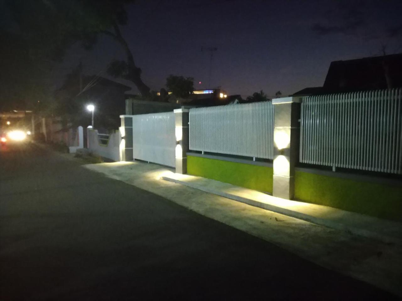 R3 Brawijaya Homestay Banyuwangi  Eksteriør billede