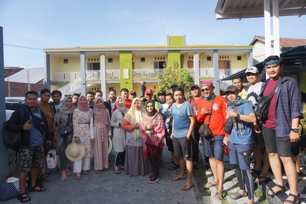 R3 Brawijaya Homestay Banyuwangi  Eksteriør billede